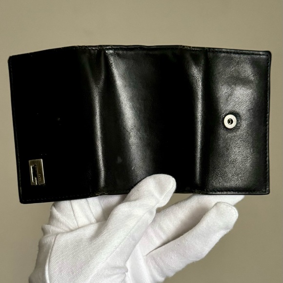 Gucci Leather Black Key Case Holder - Picture 13 of 15